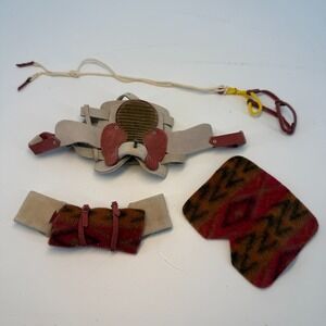 Traditional Breyer size western saddle and accessories blanket strap model horse